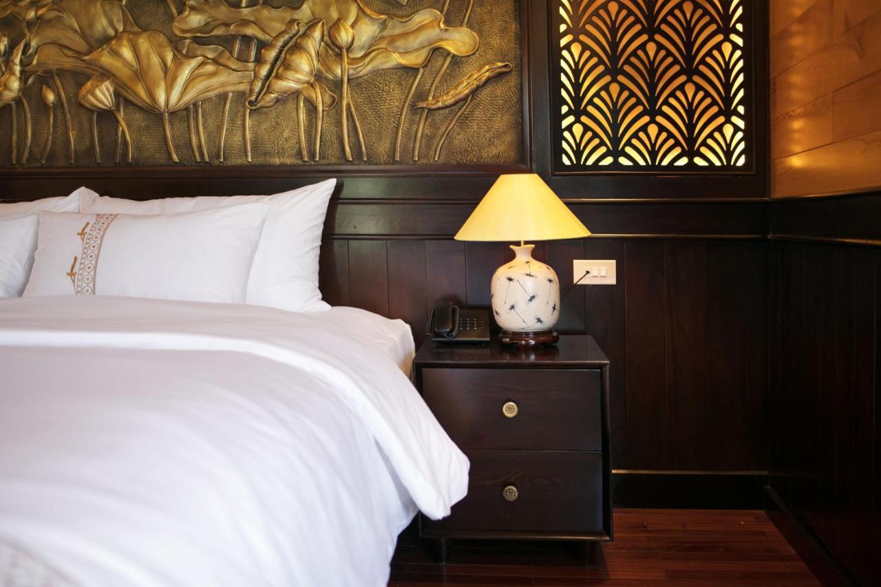 V'Spirit Cruise Hotel Ха Лонг Екстериор снимка